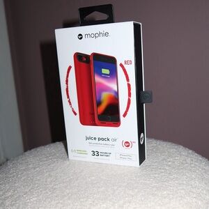 MOPHIE Charging Phone case for iPhone 7 Plus and iPhone 8 Plus